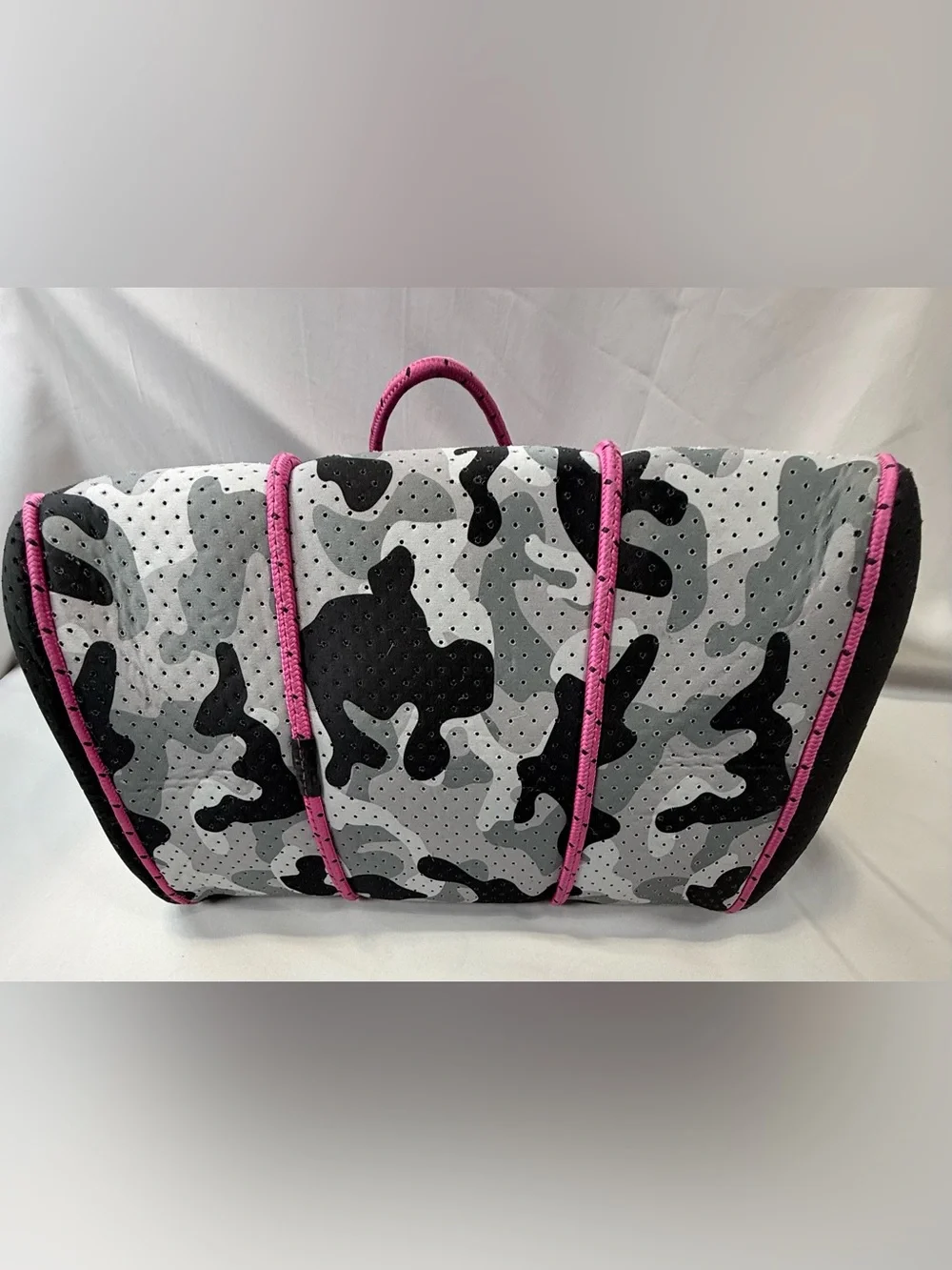 Gray Camo Neoprene Tote & Wallet Pink Handles